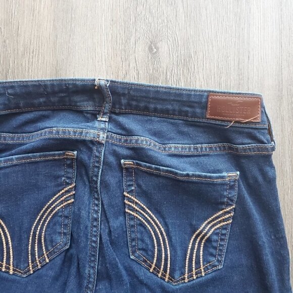 Hollister Jeans - Picture 3 of 6